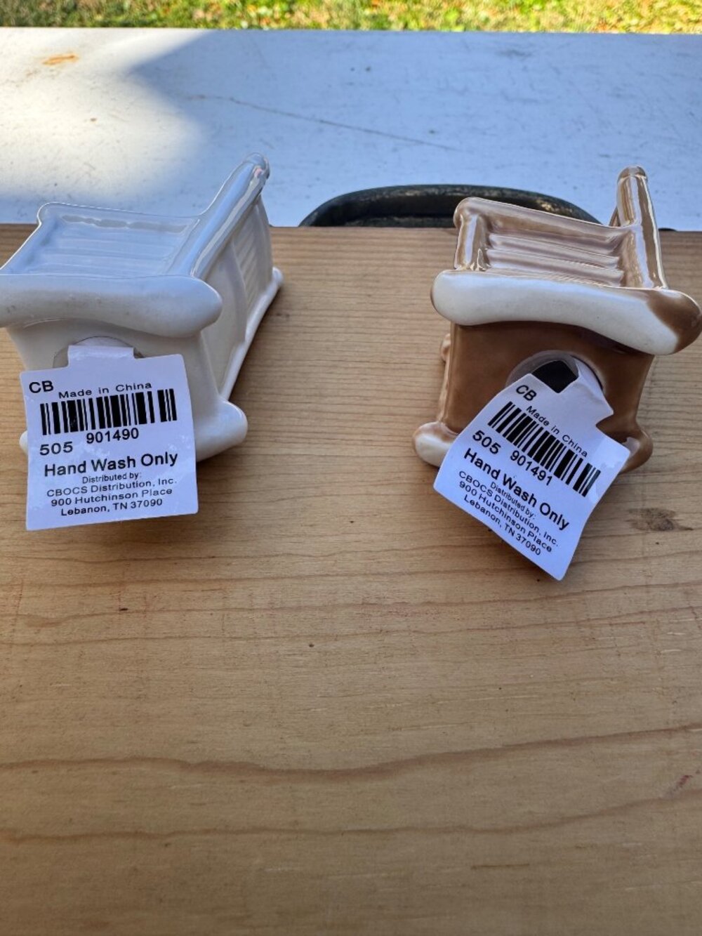 Cracker Barrel Rocking Chair Salt Pepper Shakers Set White Brown Country Porch - Picture 4 of 6